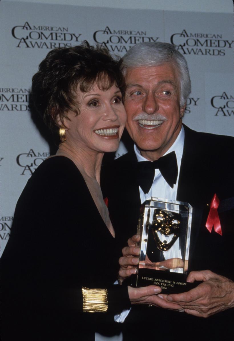 Celebrul actor Dick Van Dyke a provocat un accident rutier la 97 de ani  18831109