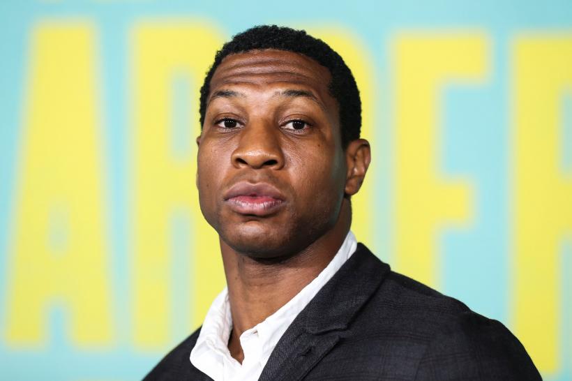 Celebrul actor Jonathan Majors a fost arestat pentru acuzații de agresiune și hărțuire 18831688