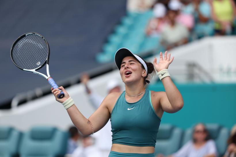 Bianca Andreescu o învinge pe Sofia Kenin și e în turul 4 la Miami Open