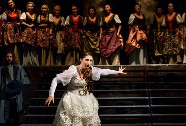 Programul lunii aprilie la Opera clujeană! 18831550