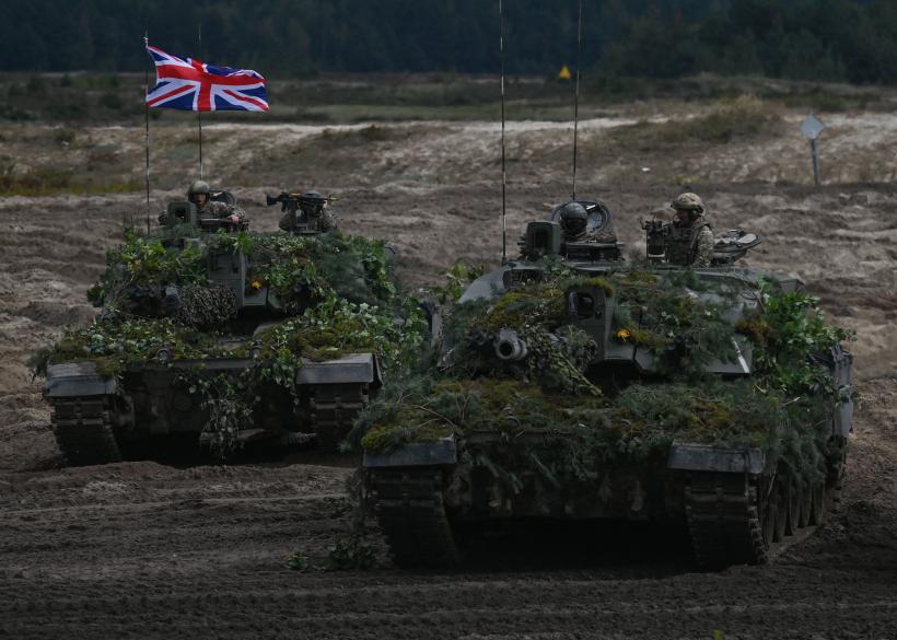 Război în Ucraina. Marea Britanie a finalizat instruirea militarilor ucraineni pe tancurile Challenger 2
