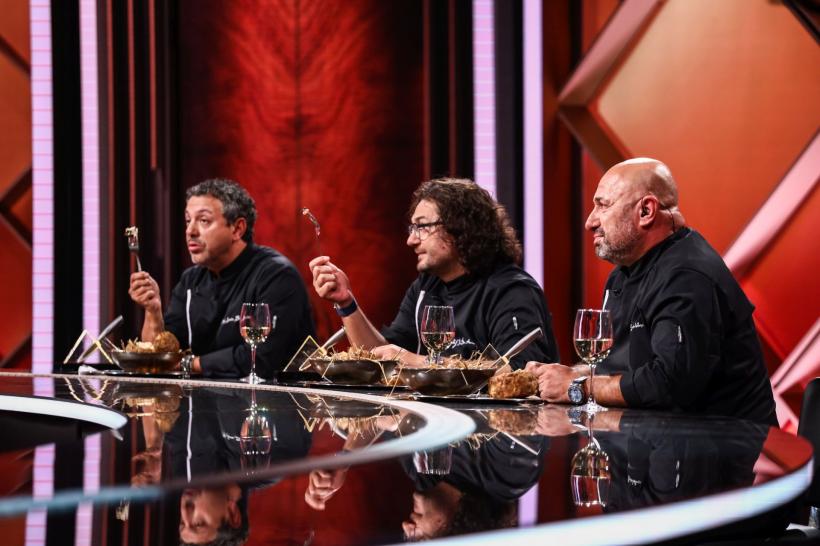 Chefi la cuțite, lider de piață cu prima ediție. Diseară, amuleta e jurizată de Mario Fresh, iar frații Gavril vin la audițiile pe nevăzute 18831977