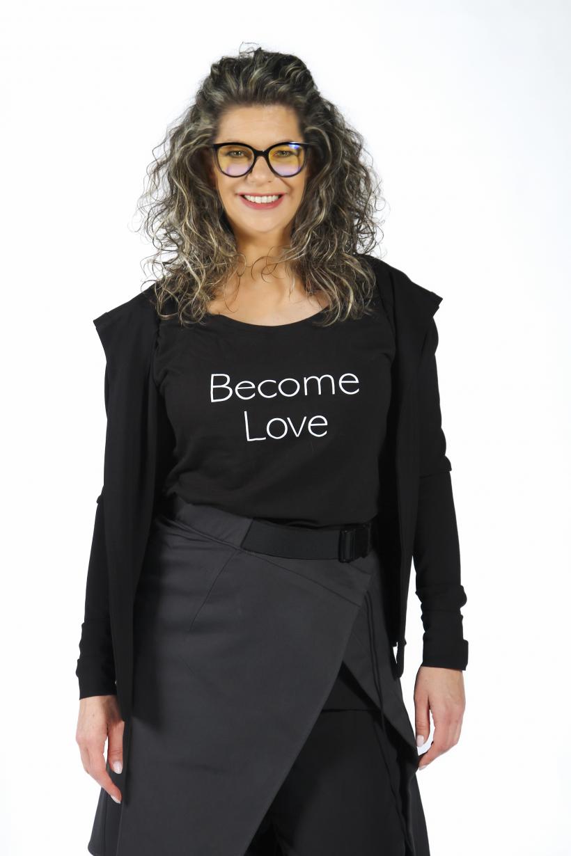 Specialiştii în make up şi coregrafiei ai celebrei producţii Wednesday semnează momentele artistice de la Te cunosc de undeva! 18832028