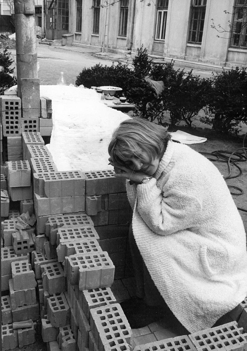 „Madi”, inima, mintea și coloana generației ’80  18831996