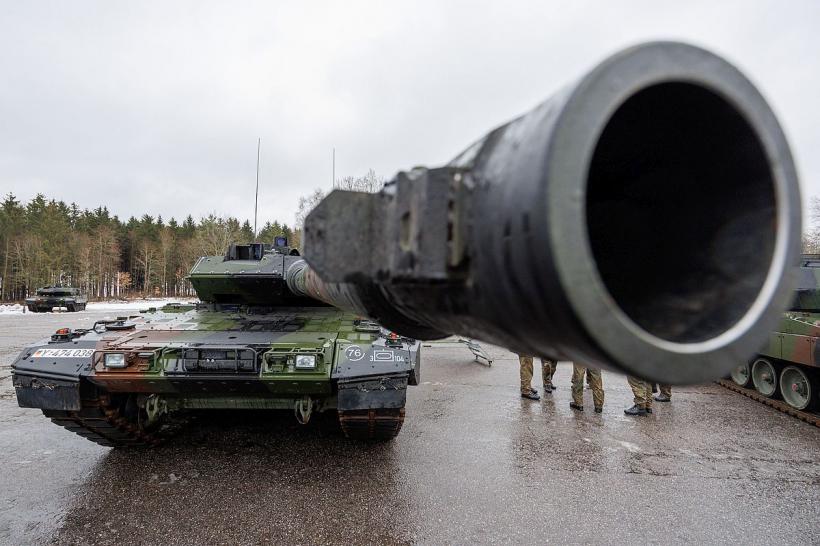 Așteptarea a luat sfârșit: Ucraina are tancuri de ultimă generație