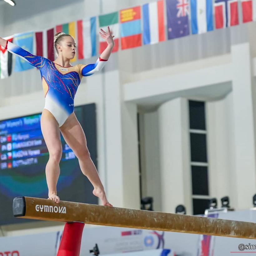 Argint pentru România! Gimnasta Alexia Vânoagă este vicecampioană mondială la bârnă 18832741