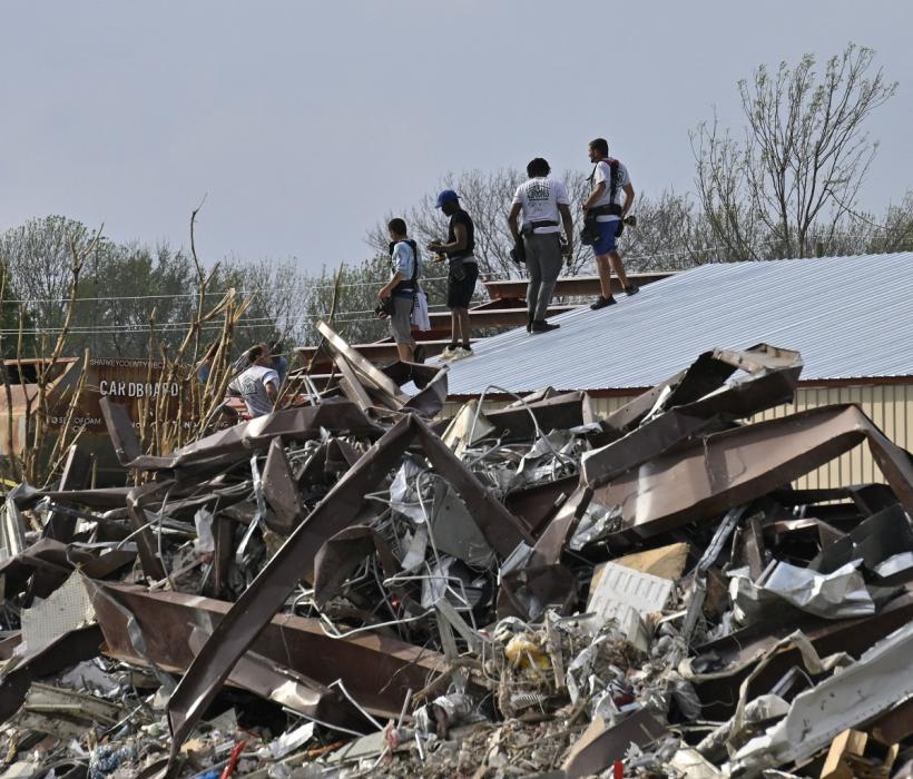 Zeci de morți și de răniți în tornadele din SUA  18832758