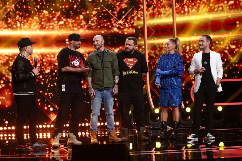 Duminică, de la 20:00, pe Antena 1:Ionuț Rusu, la pupitrul rubricii „Dacă aș fi președinte“: „Aș vrea să lucrez cu domnul Cheloo în campania mea“. Explicația actorului care l-a impersonat pe Klaus Iohannis 18833311