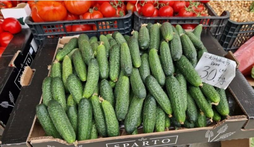 Prețul roșiilor românești explodează. A ajuns mai mare decât al cărnii de miel  18833495