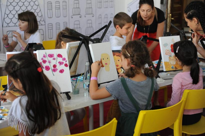 Art Safari: Ateliere de artă, cursuri intensive şi tururi ghidate pentru copii