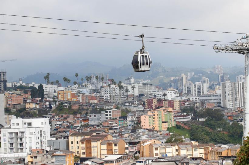 2.500 de persoane, evacuate din apropierea vulcanului Nevado del Ruiz  18833594