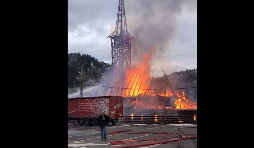 Biserica de lemn din Borșa a ars în totalitate. Incendiul a izbucnit chiar de Florii
