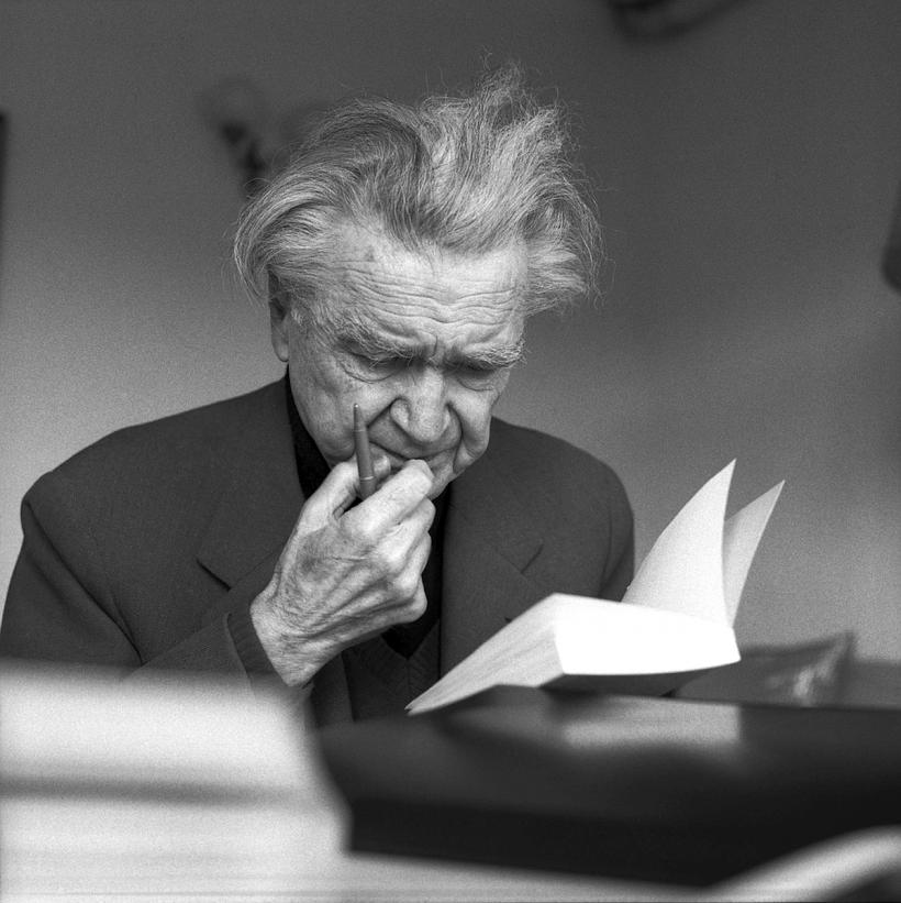 Emil Cioran, antifilosoful liric care a murit în hohote de râs 18833752