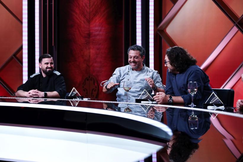 Chef Sorin Bontea, din nou câștigător la jocul de amuletă. Chefi la cuțite își menține poziția de lider 18834447