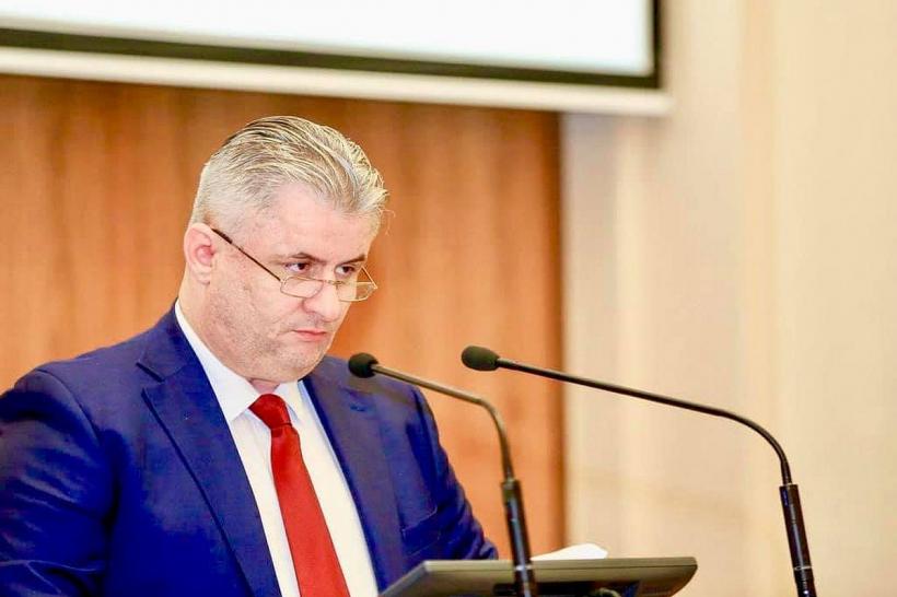 Director găsit de ANI  „pe plus” cu un milion 18834308