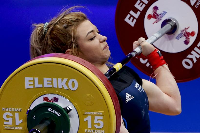 Mihaela Cambei, trei medalii de aur și două recorduri continentale la europeanul de haltere 18834779