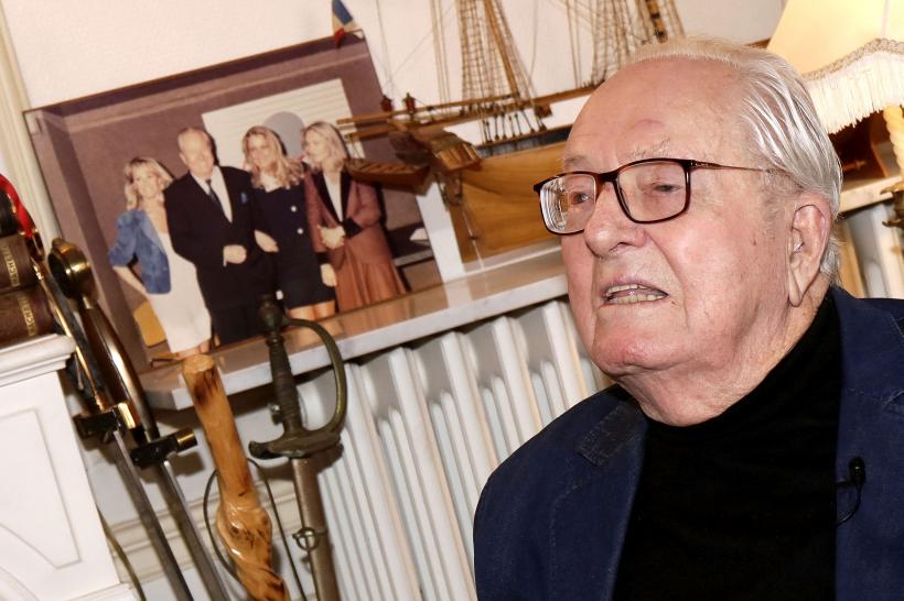 Jean-Marie Le Pen, liderul extremei drepte în vârstă de 94 de ani, a suferit un infarct 18834790