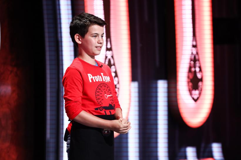 În seara aceasta, la Chefi la cuțite: Jurații gătesc pentru copii, iar Mirela Retegan decide câștigătorul amuletei 18834944