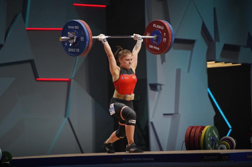 Performanță extraordinară: Trei medalii de aur pentru Andreea Cotruța, la Campionatul European de haltere 18834865