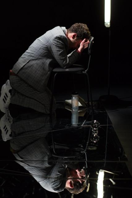 Premieră la Teatrul ACT: „Linia solară” de Ivan Vîrîpaev, în regia lui Radu Iacoban 18834229