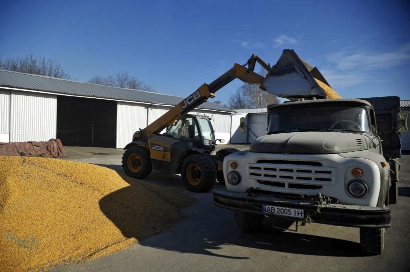 UE declară inacceptabilă decizia Poloniei și Ungariei de interzicere a importurile de cereale și alimente din Ucraina