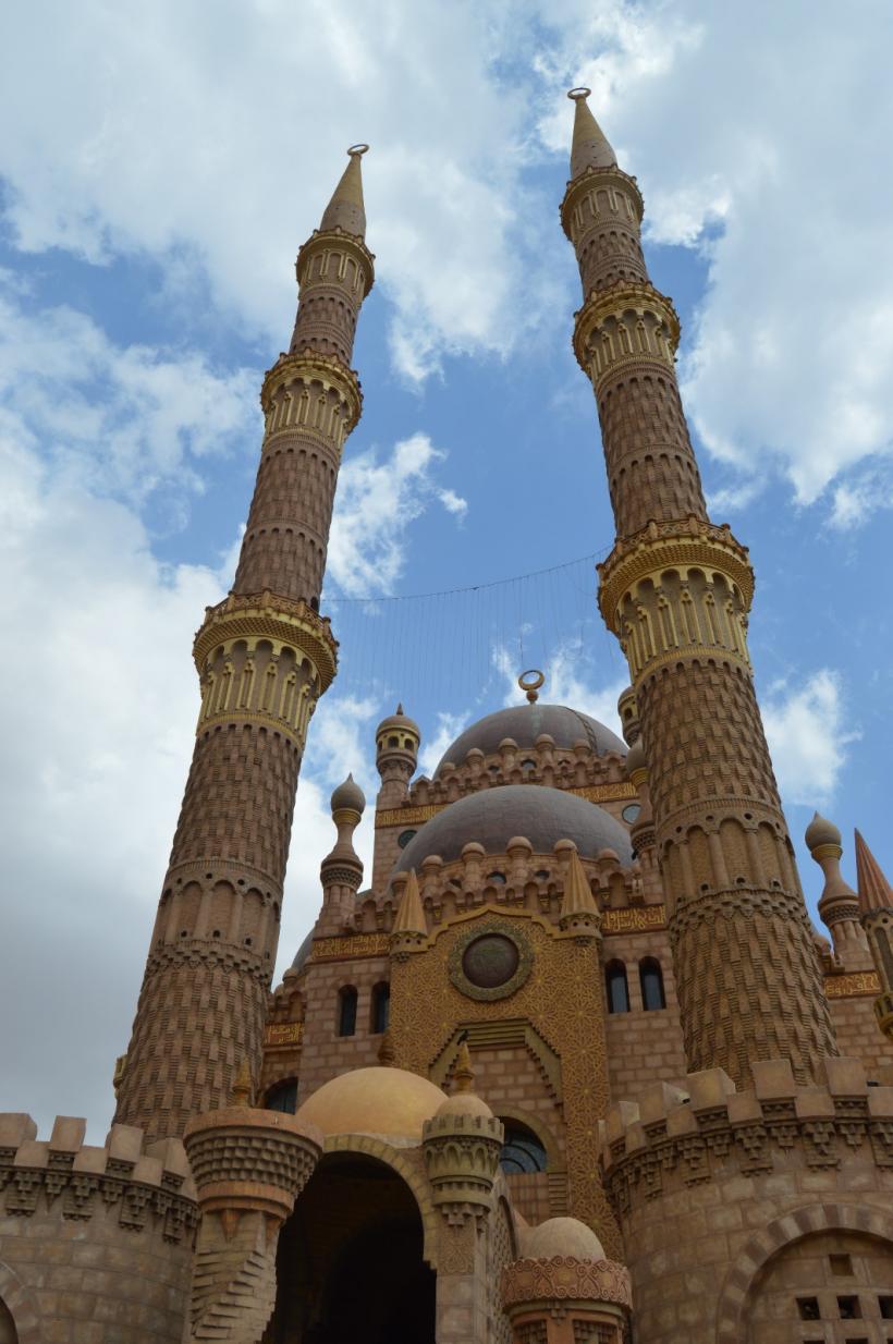 Atracțiile planetei: Sharm El Sheikh – paradisul amatorilor de scufundări și aventuri în deșert 18835001