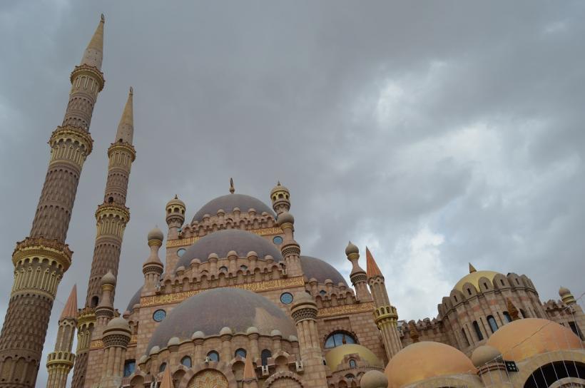 Atracțiile planetei: Sharm El Sheikh – paradisul amatorilor de scufundări și aventuri în deșert 18835063