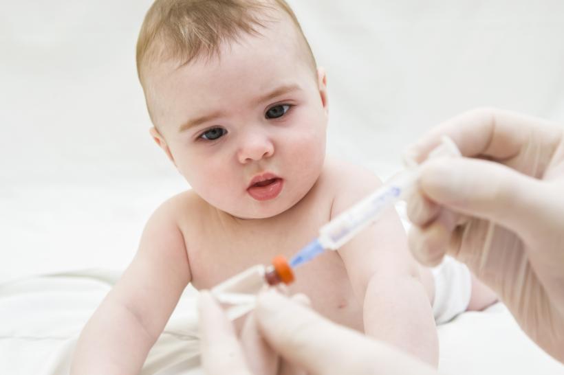UNICEF: Oamenii și-au pierdut încrederea în vaccinurile pentru copii