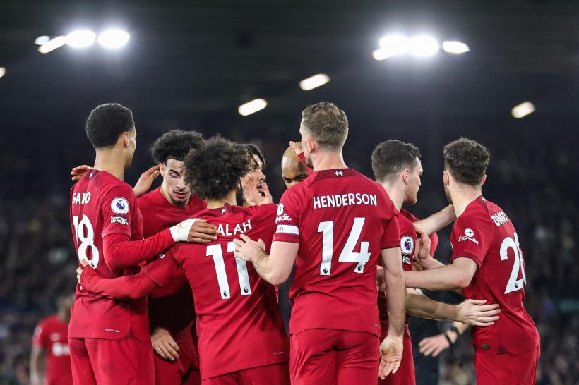Liverpool învinge cu 3-2 pe Nothingham Forest, într-un meci cu 5 goluri în 23 de minute