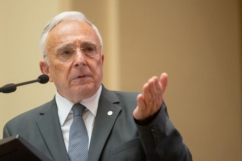 EXCLUSIV. Topul șefilor de instituții cu salarii mai  mari decât cel al lui Klaus Iohannis 18836533