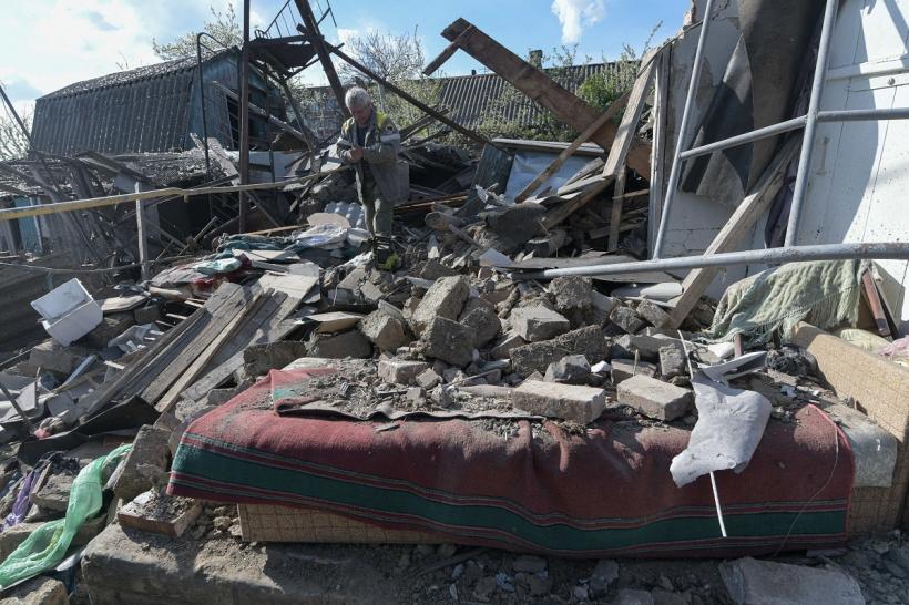 Atacuri criminale ale rușilor în Ucraina! Un copil de doi ani, între victime 18836823