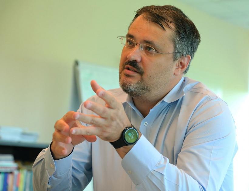 Au secretizat transparentizarea! 18836734