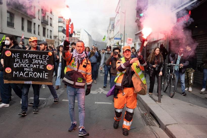 Zeci de persoane, reţinute la Paris cu ocazia manifestaţiilor