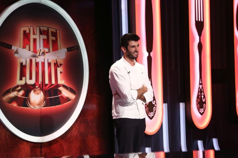 Românul care a obținut o stea Michelin în Italia le prezintă juraților  inovațiile sale culinare: ”Mi-am dedicat întreaga viață bucătăriei!” 18837277