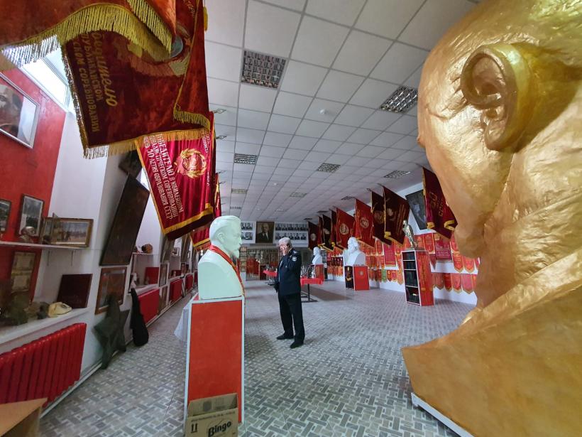 Exclusivitate Jurnalul. Omul care a dezbrăcat Uniunea Sovietică 18837234