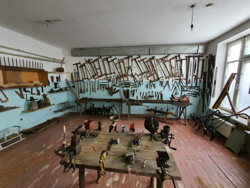 Exclusivitate Jurnalul. Omul care a dezbrăcat Uniunea Sovietică 18837253