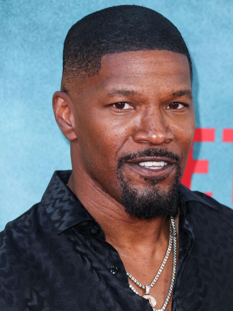 Celebrul actor Jamie Foxx, internat în spital pentru o „urgență medicală gravă”: are nevoie de toate rugăciunile voastre 18837637