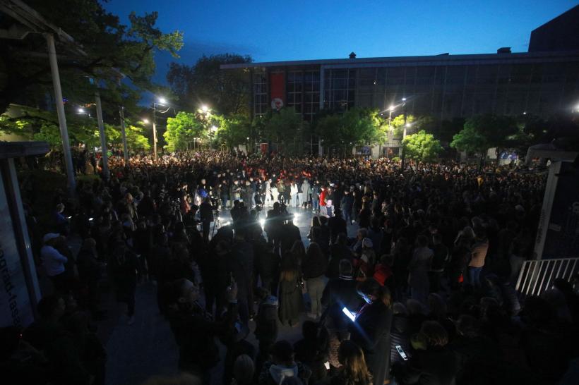 Al doilea atac armat în masă în Serbia, în 2 zile. Opt morți, 13 răniți, 7 în stare critică 18837819