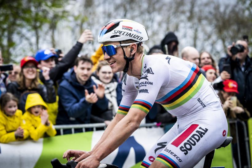 Remco vs Roglic în confruntarea din cadrul Turului Italiei 18837822