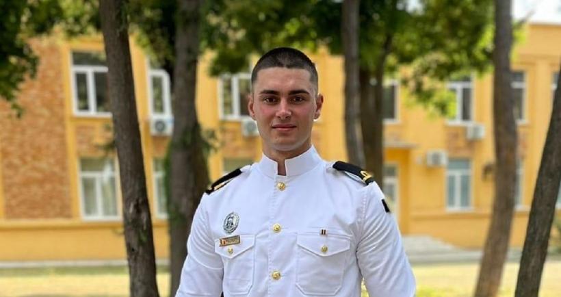 Un tânăr aspirant, mândria Forțelor Navale Române