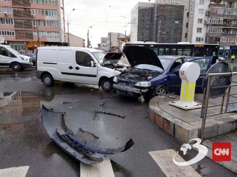 Accident grav în centrul Bucureștiului! 18838485