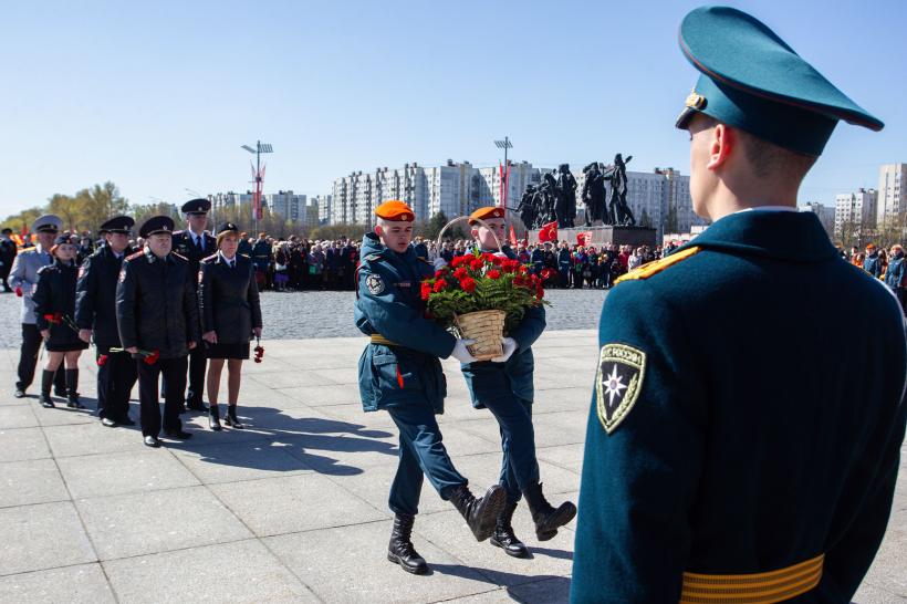 Putin, discurs scurt de Ziua Victoriei: „Împotriva patriei noastre a fost dezlănțuit un adevărat război” 18838513