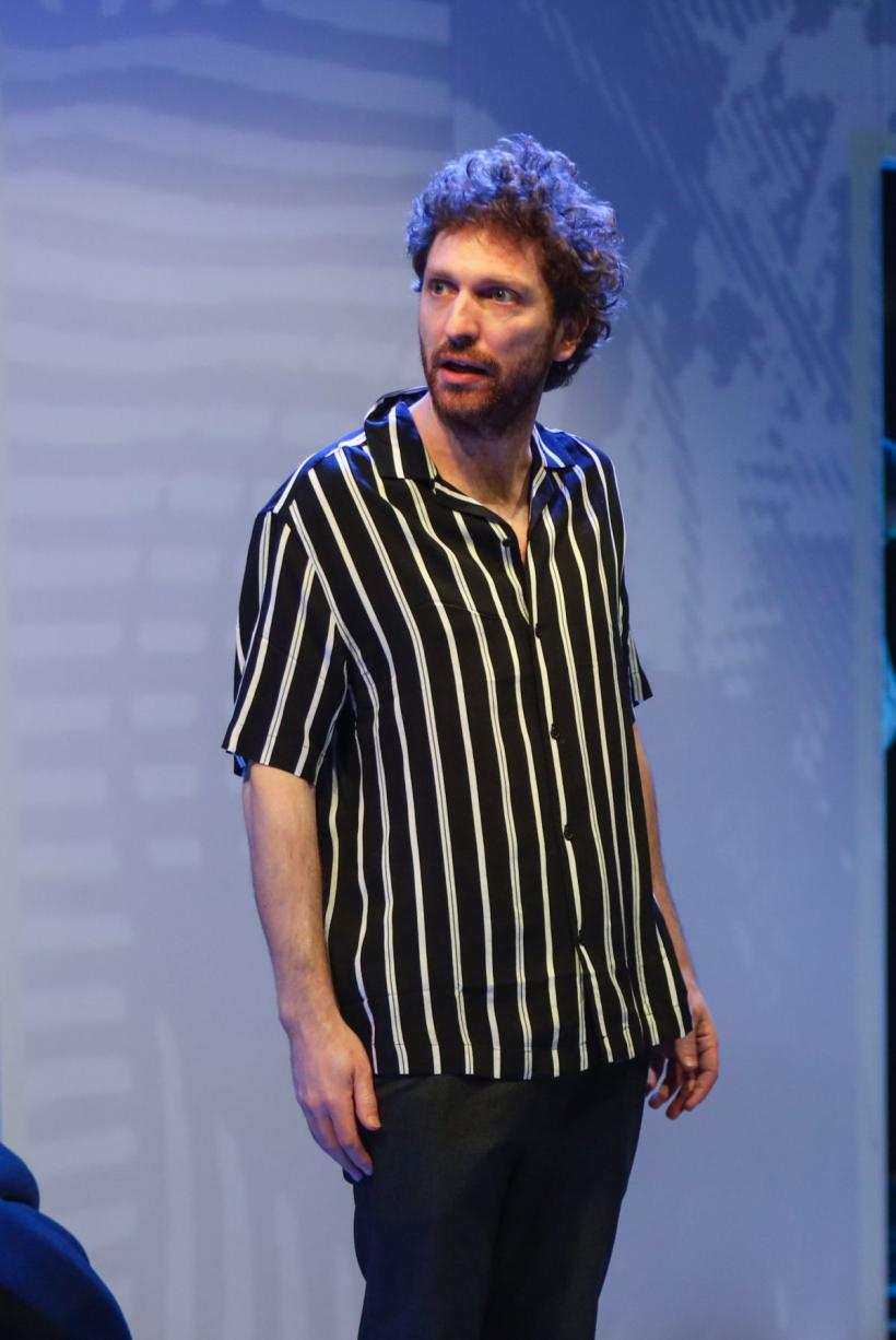 O farsă trepidantă și provocatoare: PERPLEX de Marius von Mayenburg 18838366