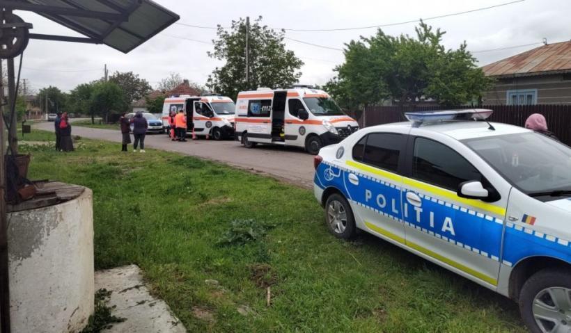 Moartea subită a unei adolescente din Vrancea. A murit după o sângerare nazală. „La începutul anului a căzut într-un magazin, am dus-o la spital şi a avut o răceală” 18838676