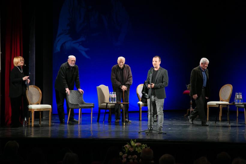 In memoriam George Constantin 18839032