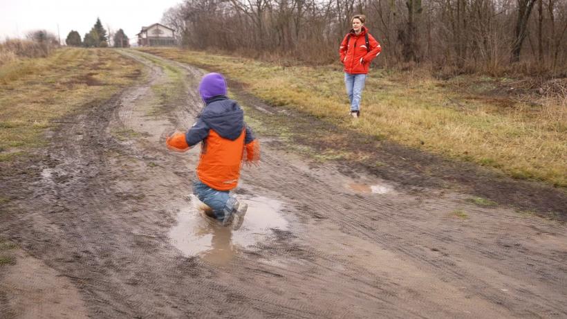 "Sătul de oraș", seria de reportaje Observator, Antena 1,o radiografie a fenomenului masiv pe care îl reprezintă mutarea tinerilor la sat 18839082