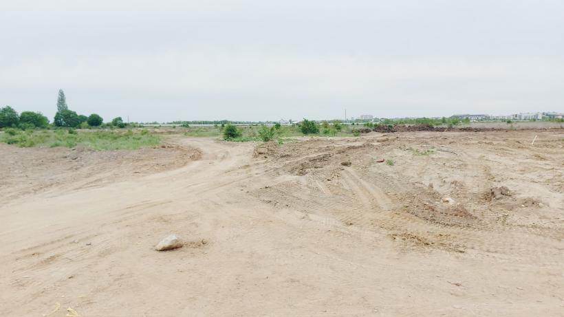 Camioane care descărcau ilegal deșeuri în Sectorul 5, confiscate de autorități FOTO și VIDEO 18839471