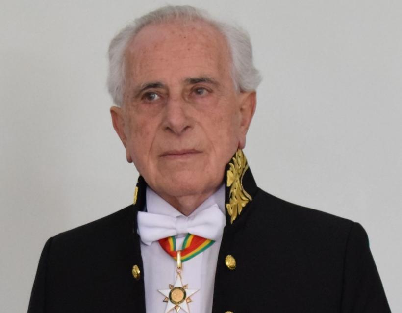 Umorul și imaginația, armele care l-au uns pe om stăpânul universului 18839364