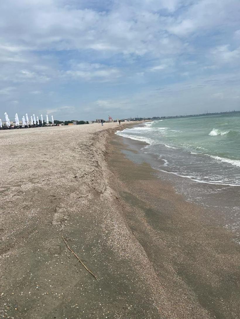 La jumătatea lunii mai, plajele încă nu sunt amenajate 18839348