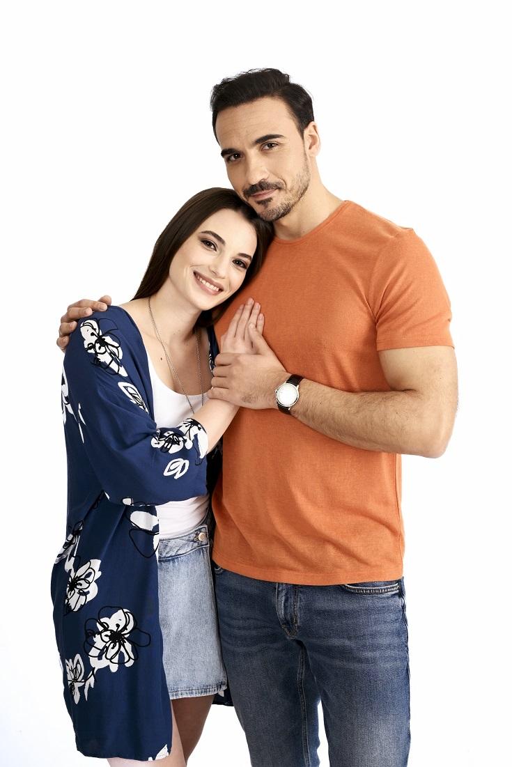 Anda Sârbei şi Matei Negrescu, protagoniştii serialului romance  Lasă-mă, îmi place! Camera 609 de la Antena 1 18839456